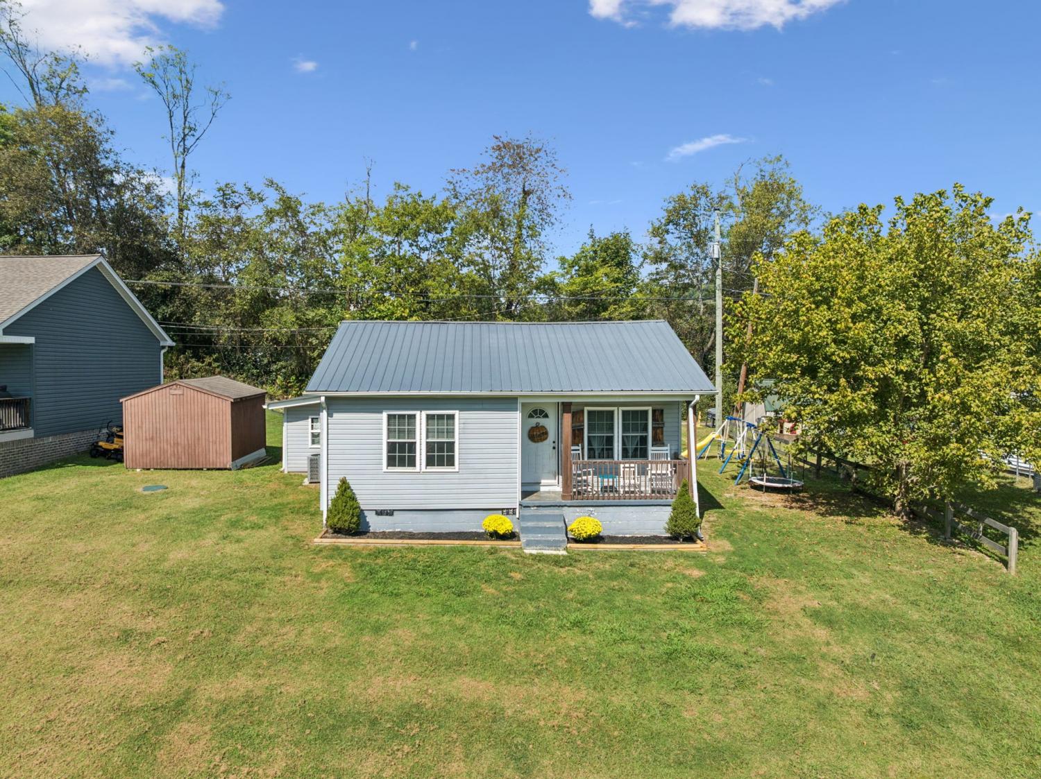 6-Badger-Ln For Sale