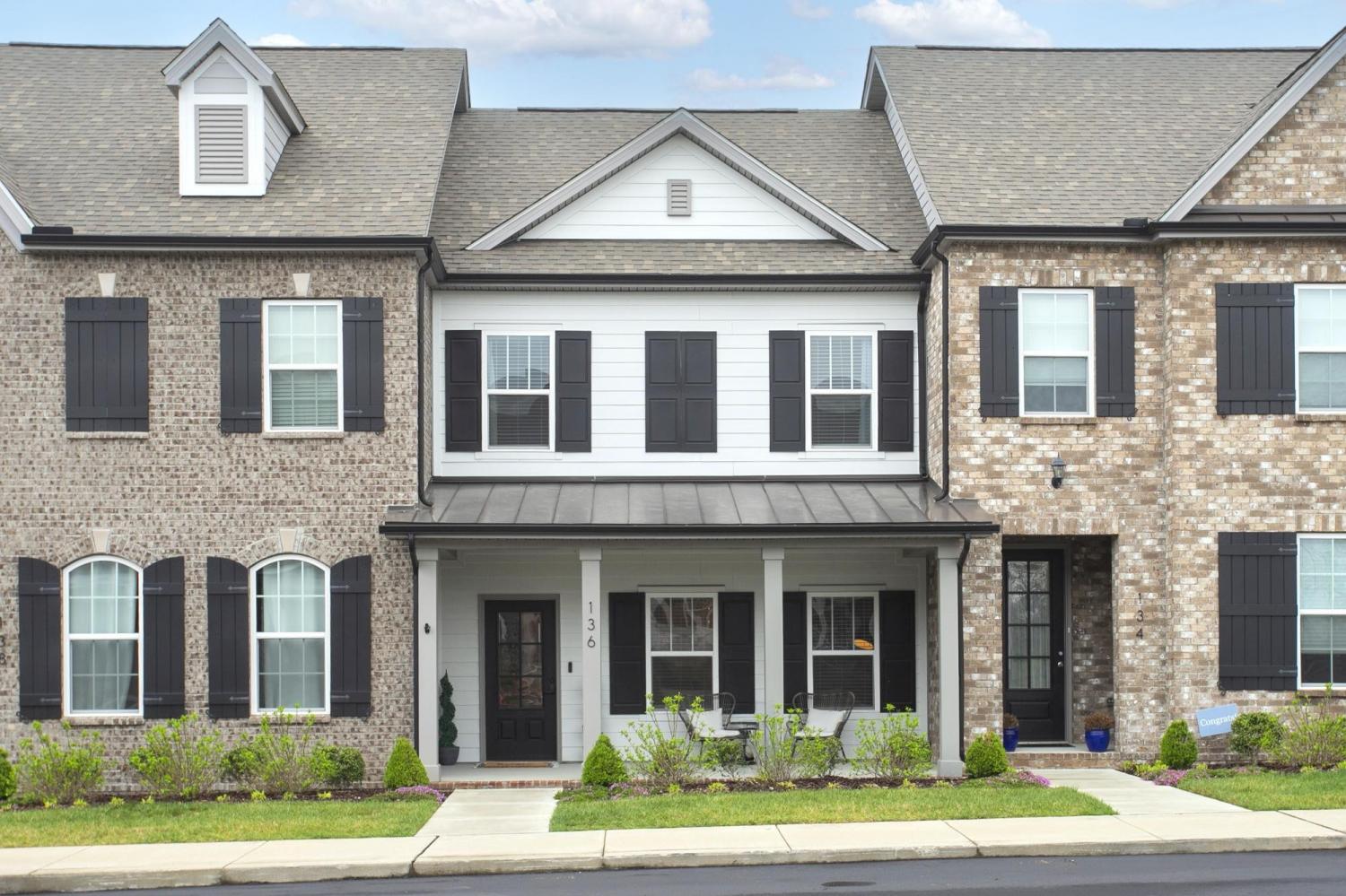 136-Grandstand-Blvd For Sale