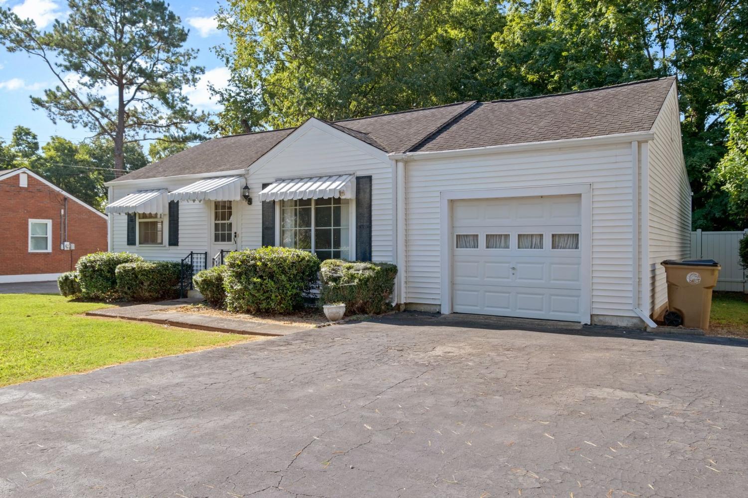 2837-Colonial-Cir For Sale