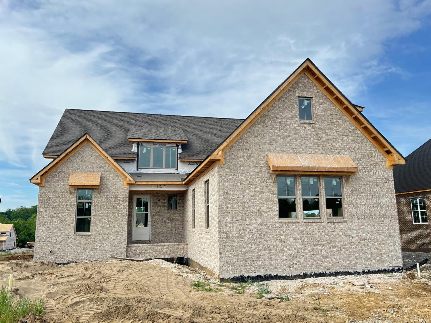 814-Brookdale-Ct For Sale