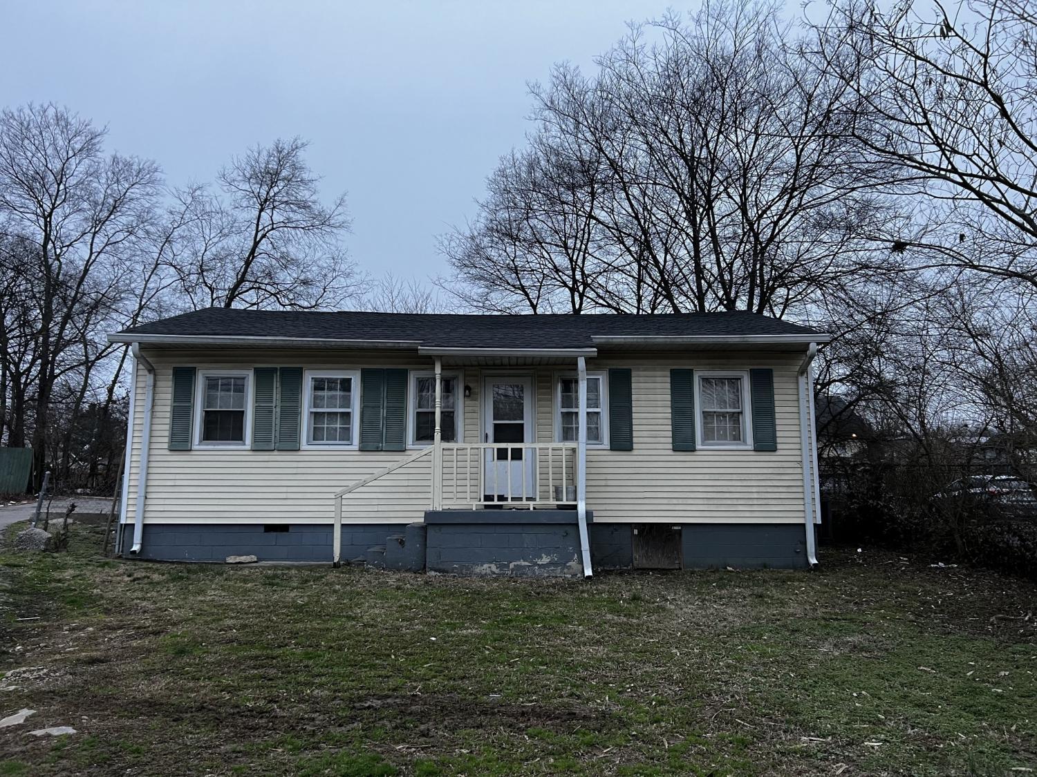 220-Myatt-Dr For Sale