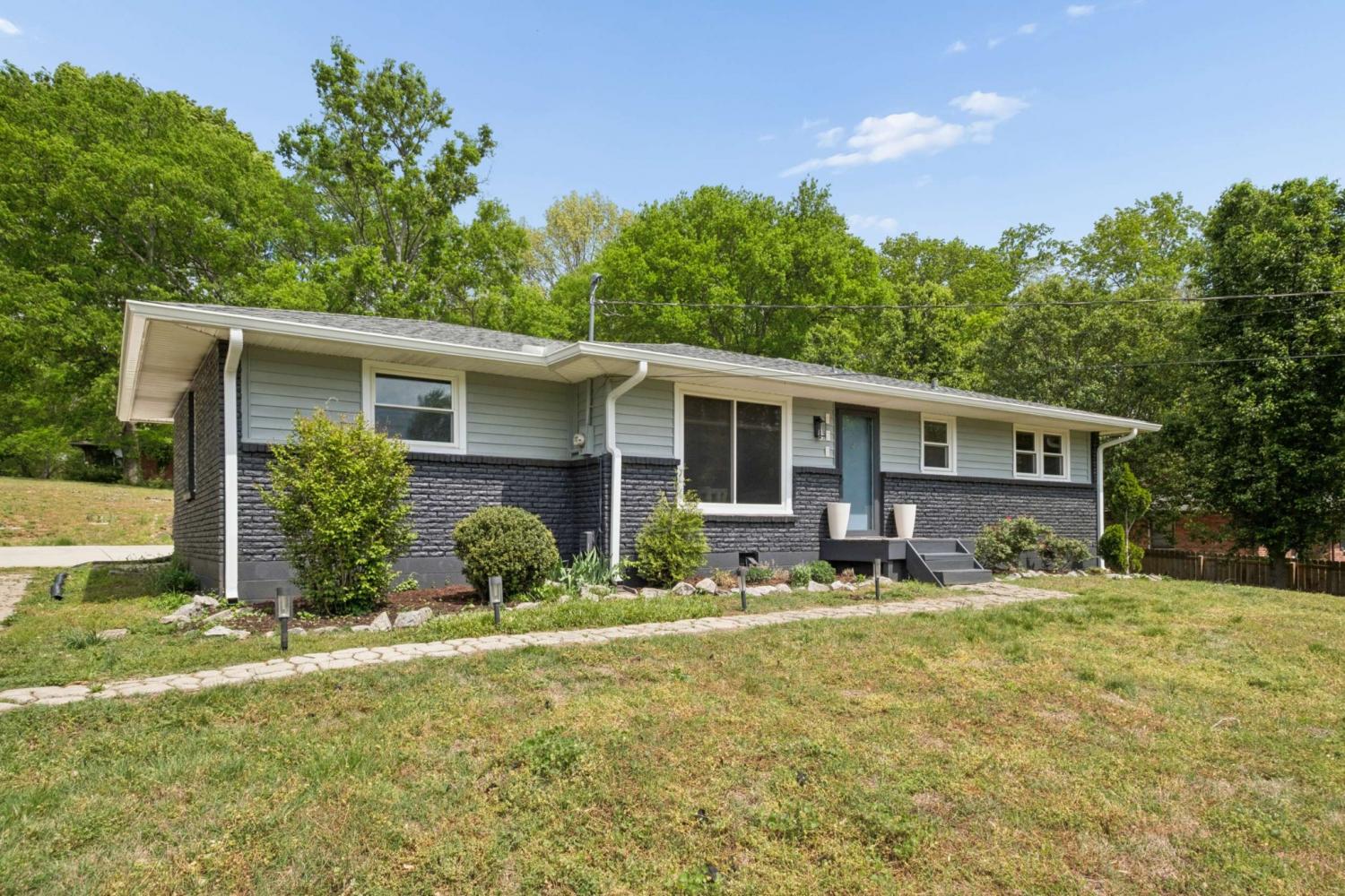 623-Philwood-Dr For Sale