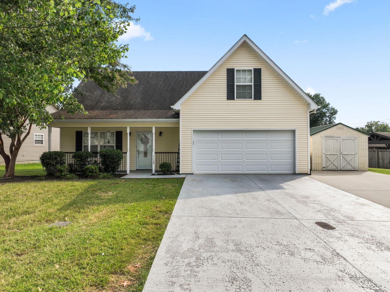 1139-Victoria-Dr For Sale