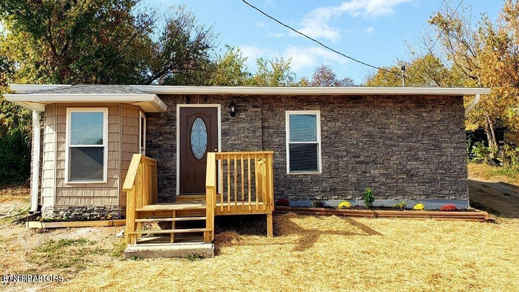 311-Bussell-Ferry-Rd For Sale