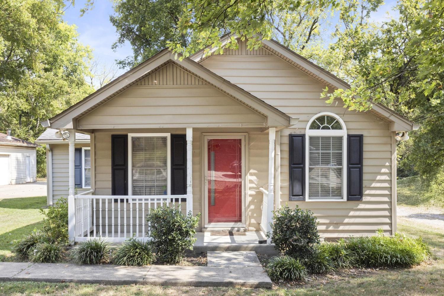 3833-Saunders-Ave For Sale