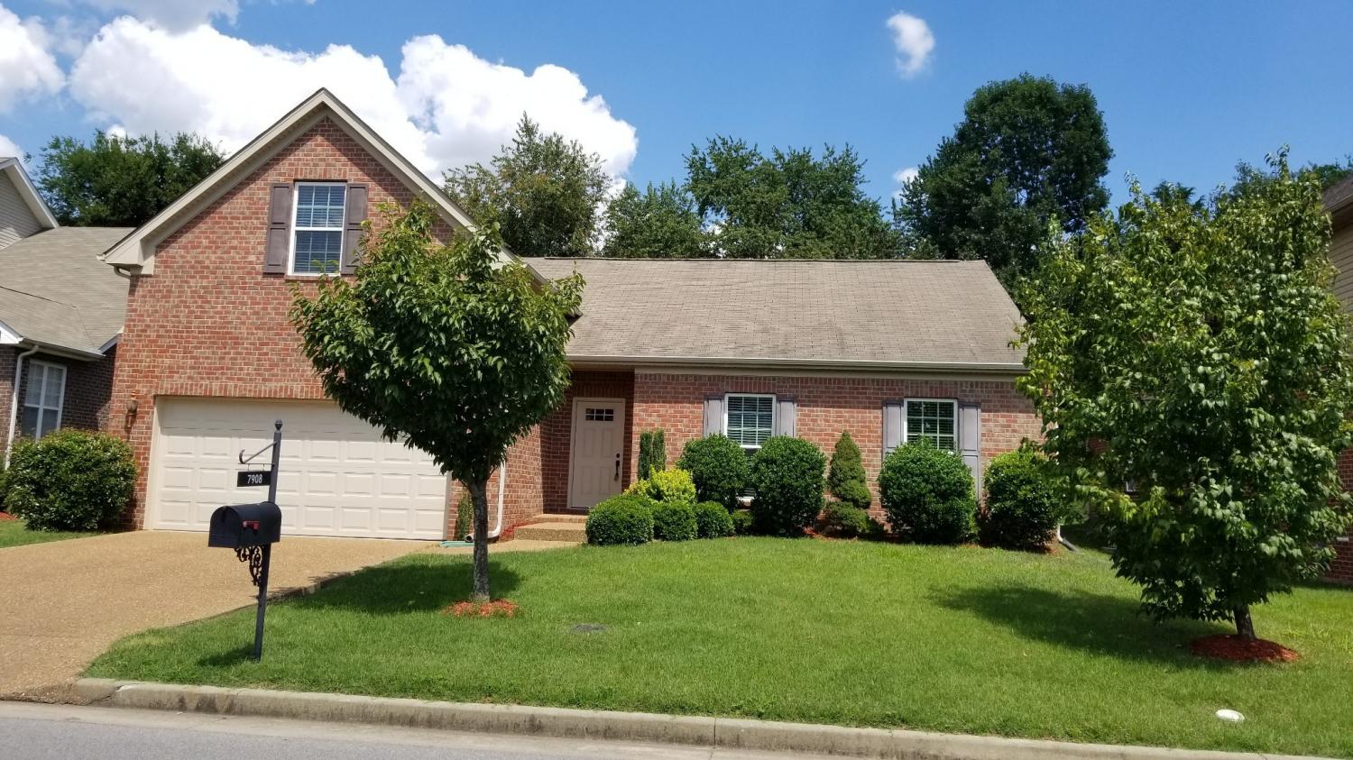 7908-Oakfield-Grove For Sale