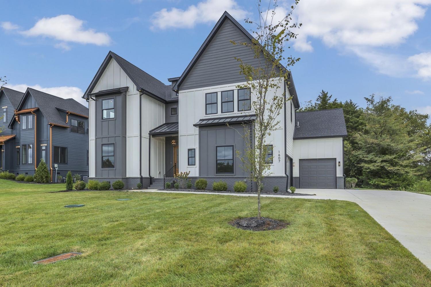 1607-Martha-Washington-Way For Sale