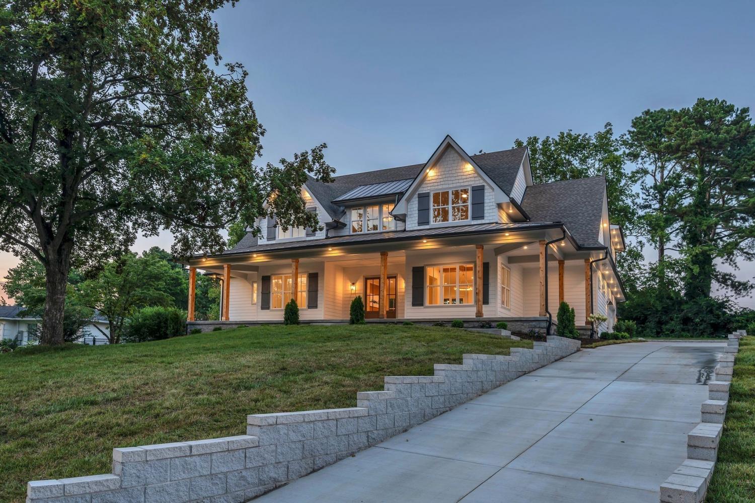 500-Hill-Rd For Sale