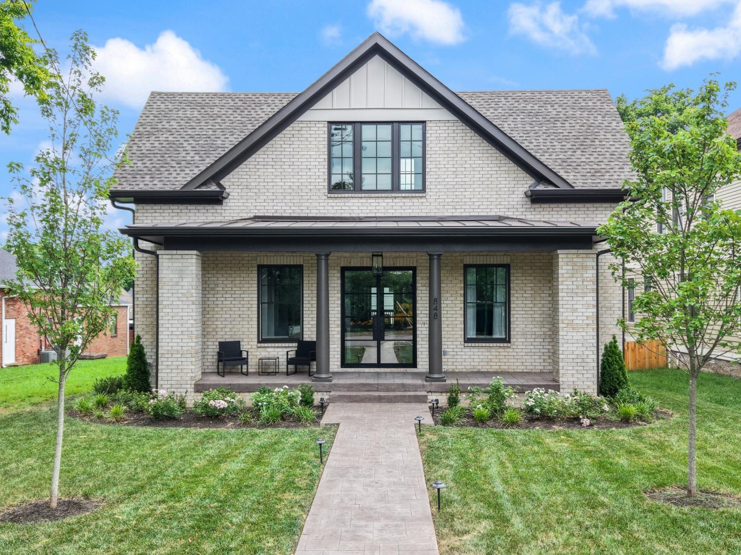 848-Bradford-Ave For Sale