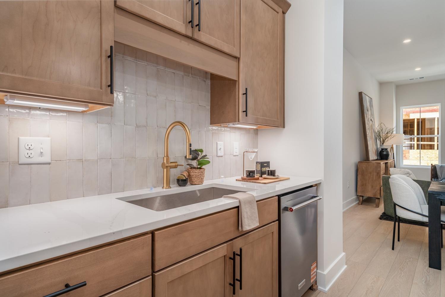 718-41st-Ave--N For Sale