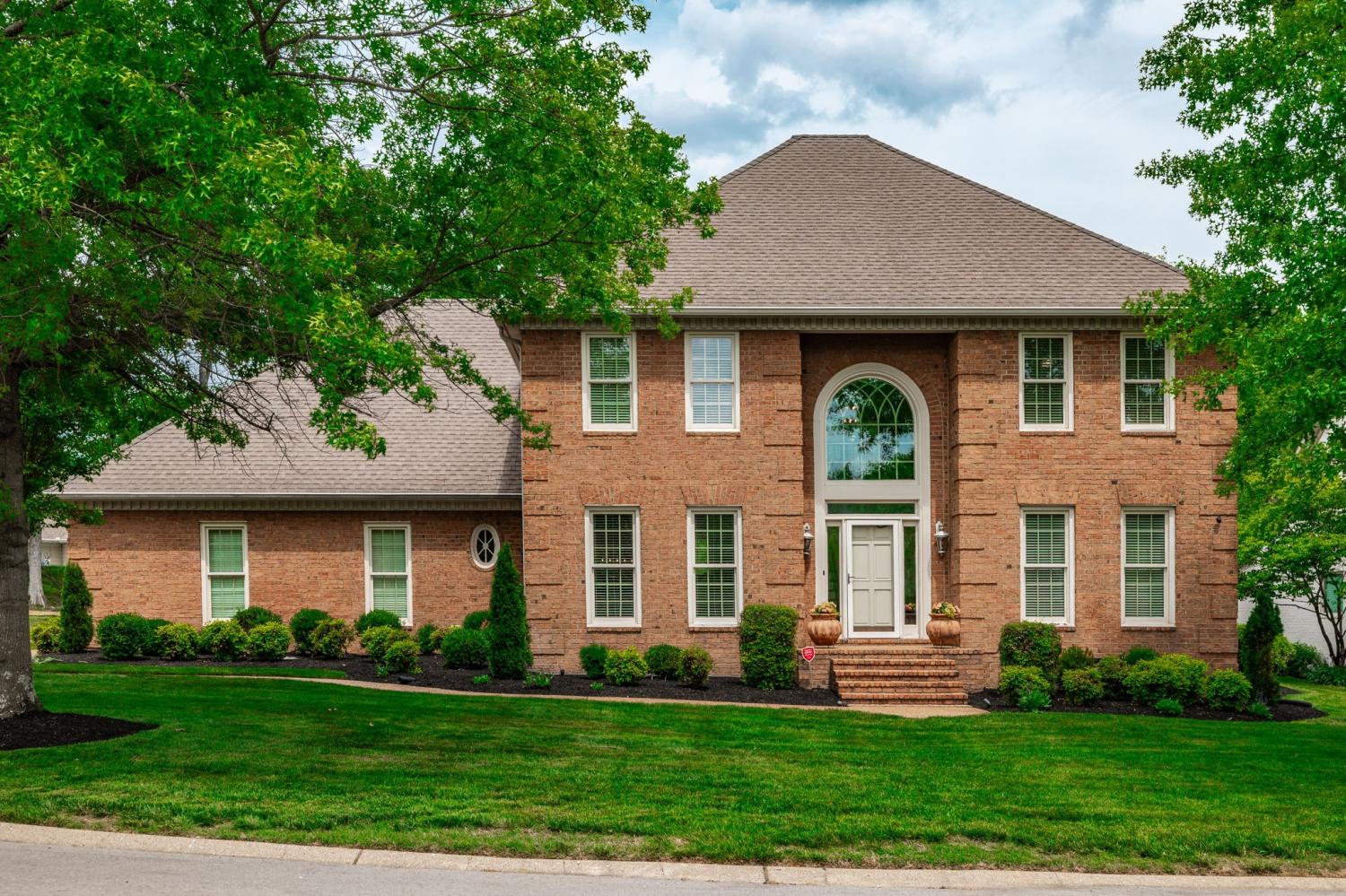 208-Pecan-Ct For Sale