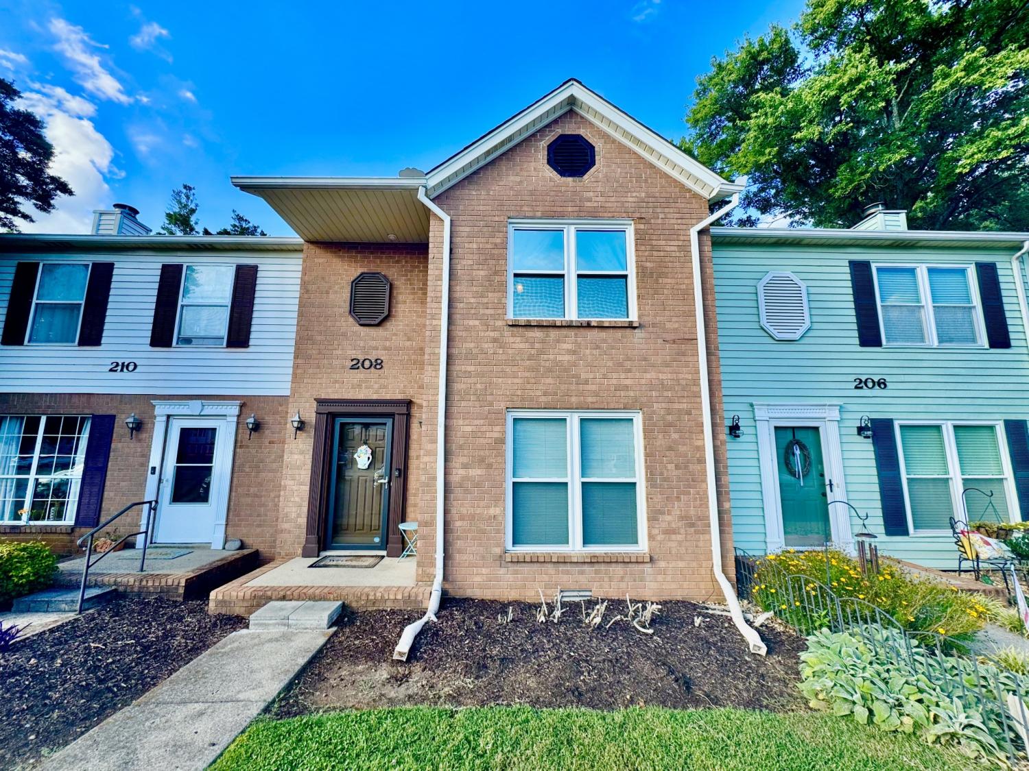 208-Richland-Ave For Sale