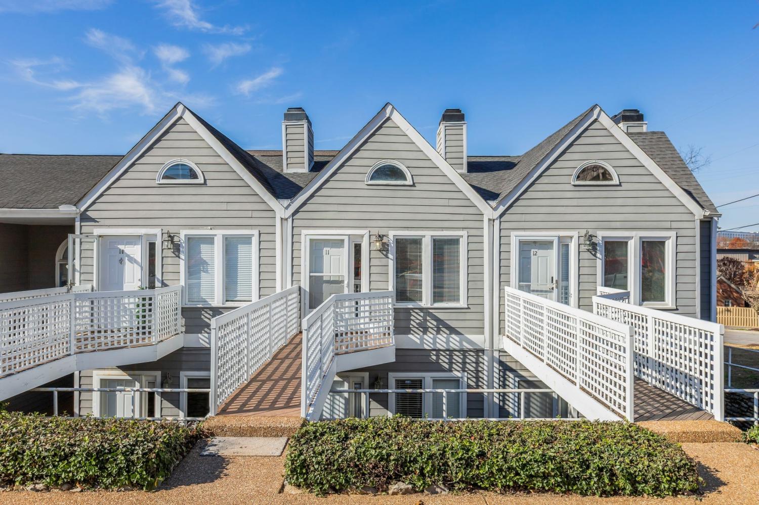 3204-W-End-Cir For Sale