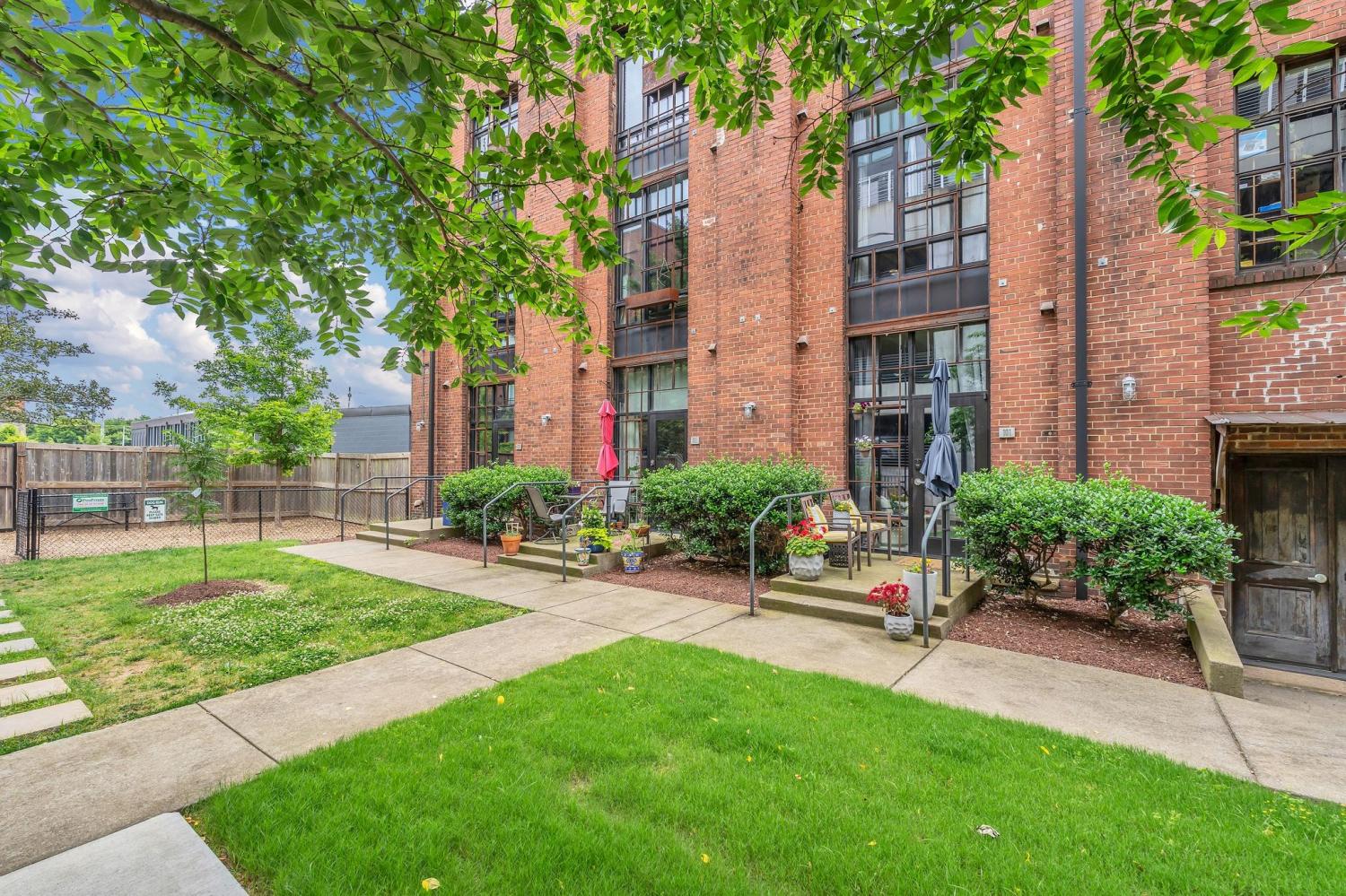 706-Taylor-St For Sale