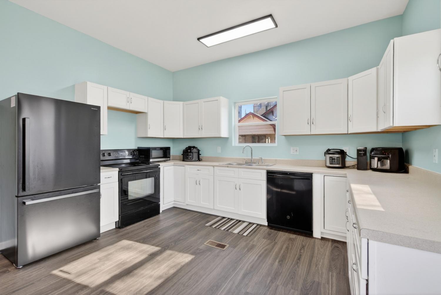 317-E-17th-St For Sale