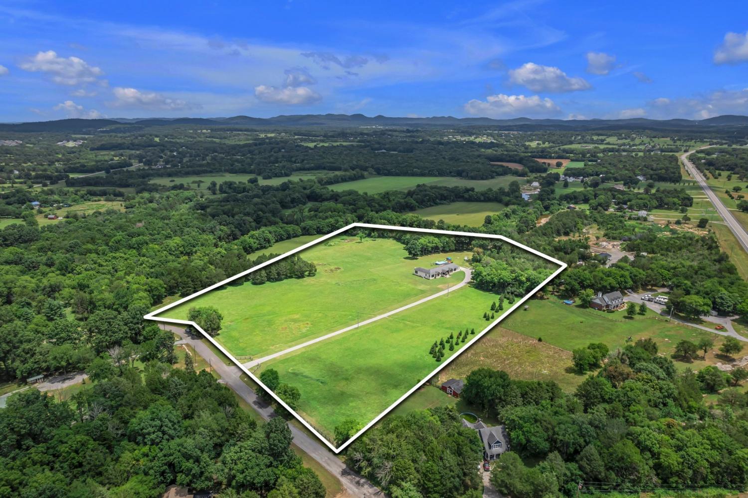 7200-Primrose-Ln For Sale