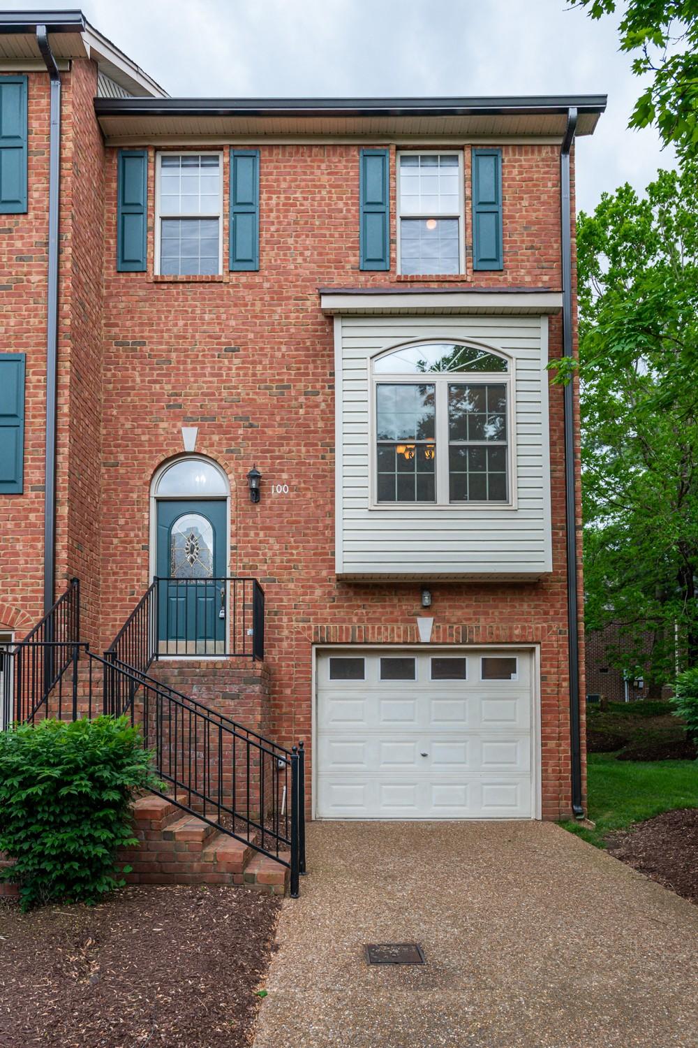 100-Carriage-Ct For Sale