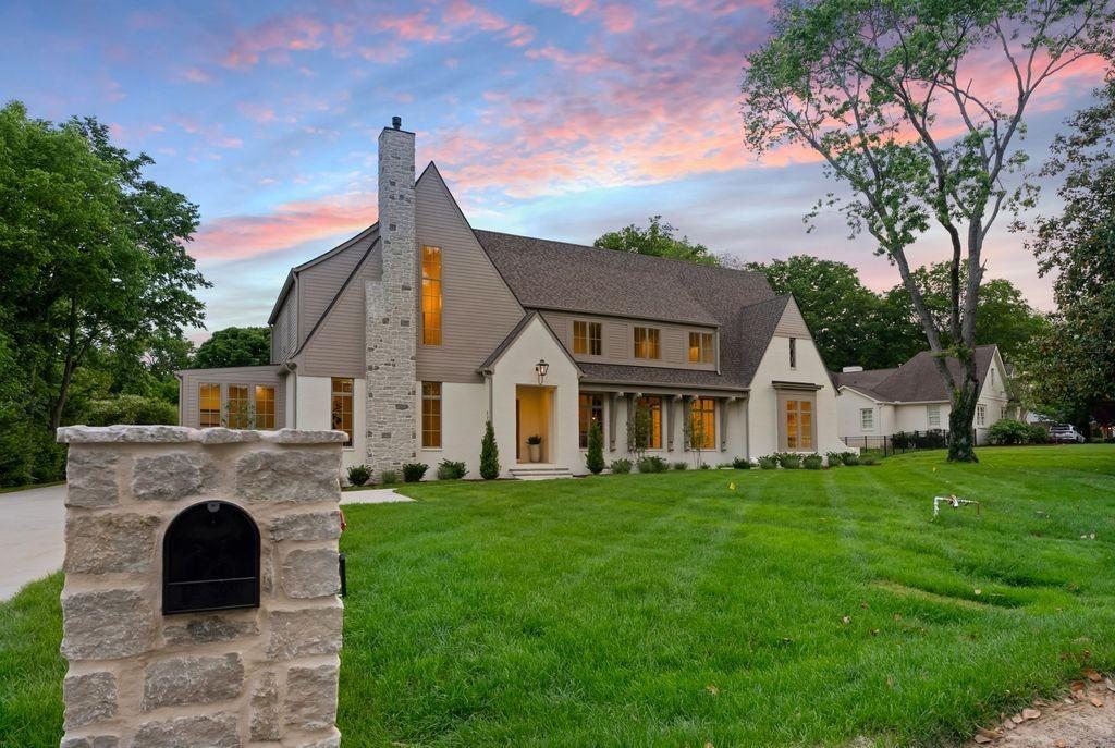 111-Keyway-Dr For Sale