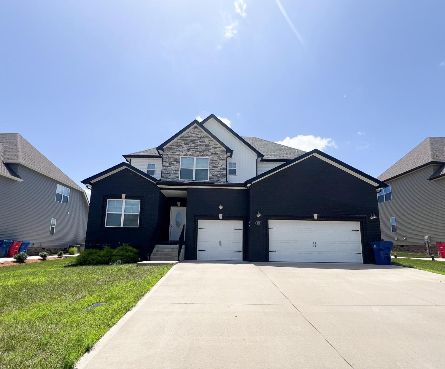 323-Bluebriar-Trce For Sale