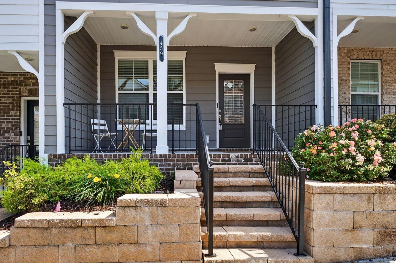 439-Portsdale-Dr For Sale
