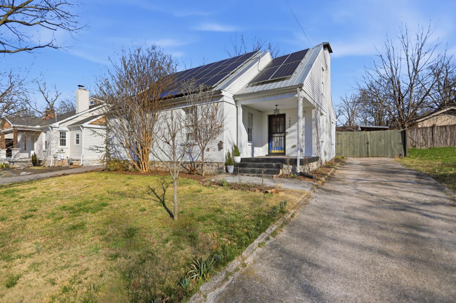 1035-Seymour-Ave For Sale