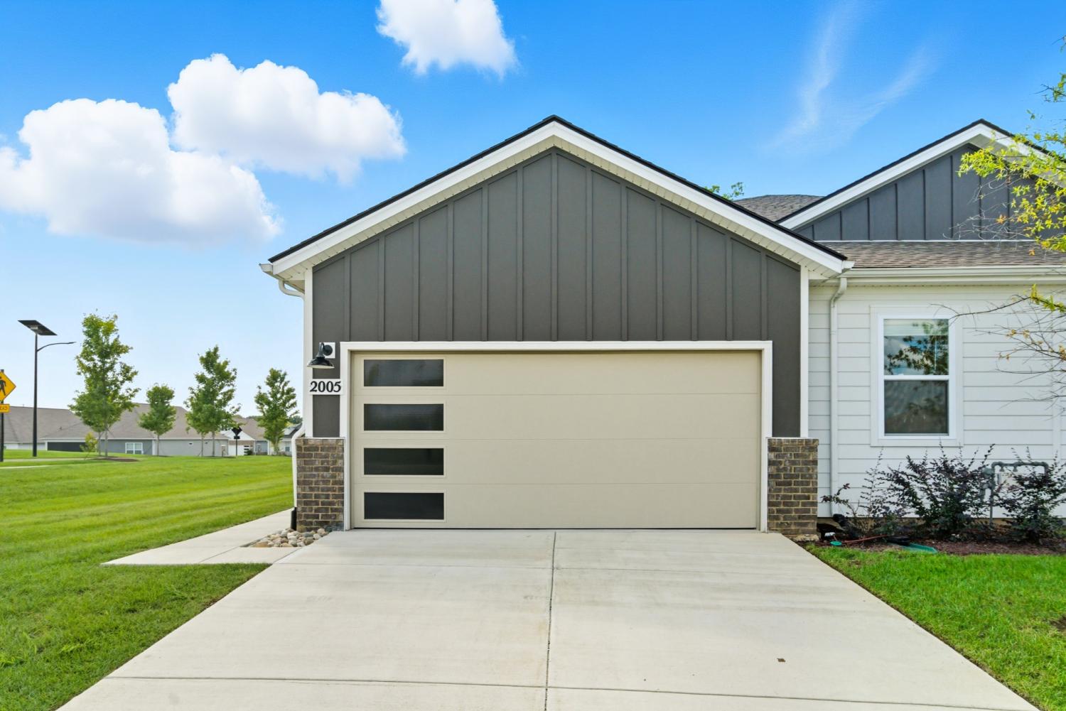 2005-Holmesburg-Pvt-Cir For Sale