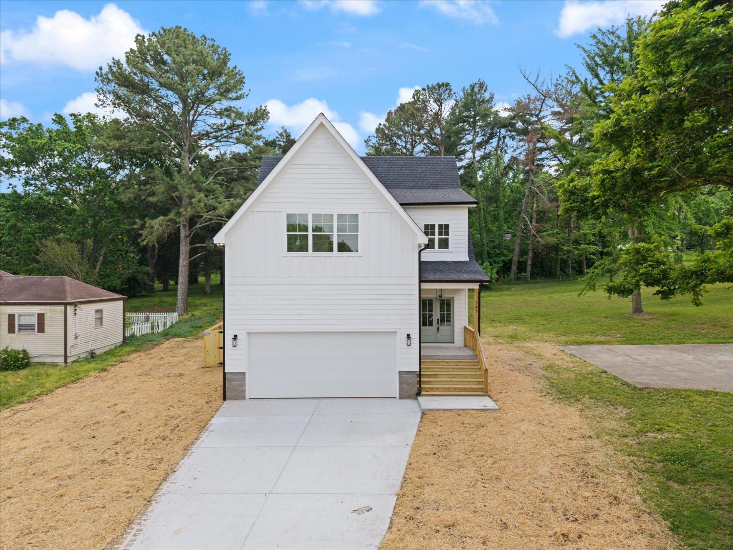 565-McMurray-Dr For Sale