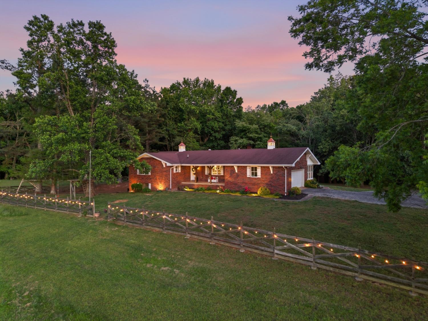 450-Paul-Thompson-Rd For Sale