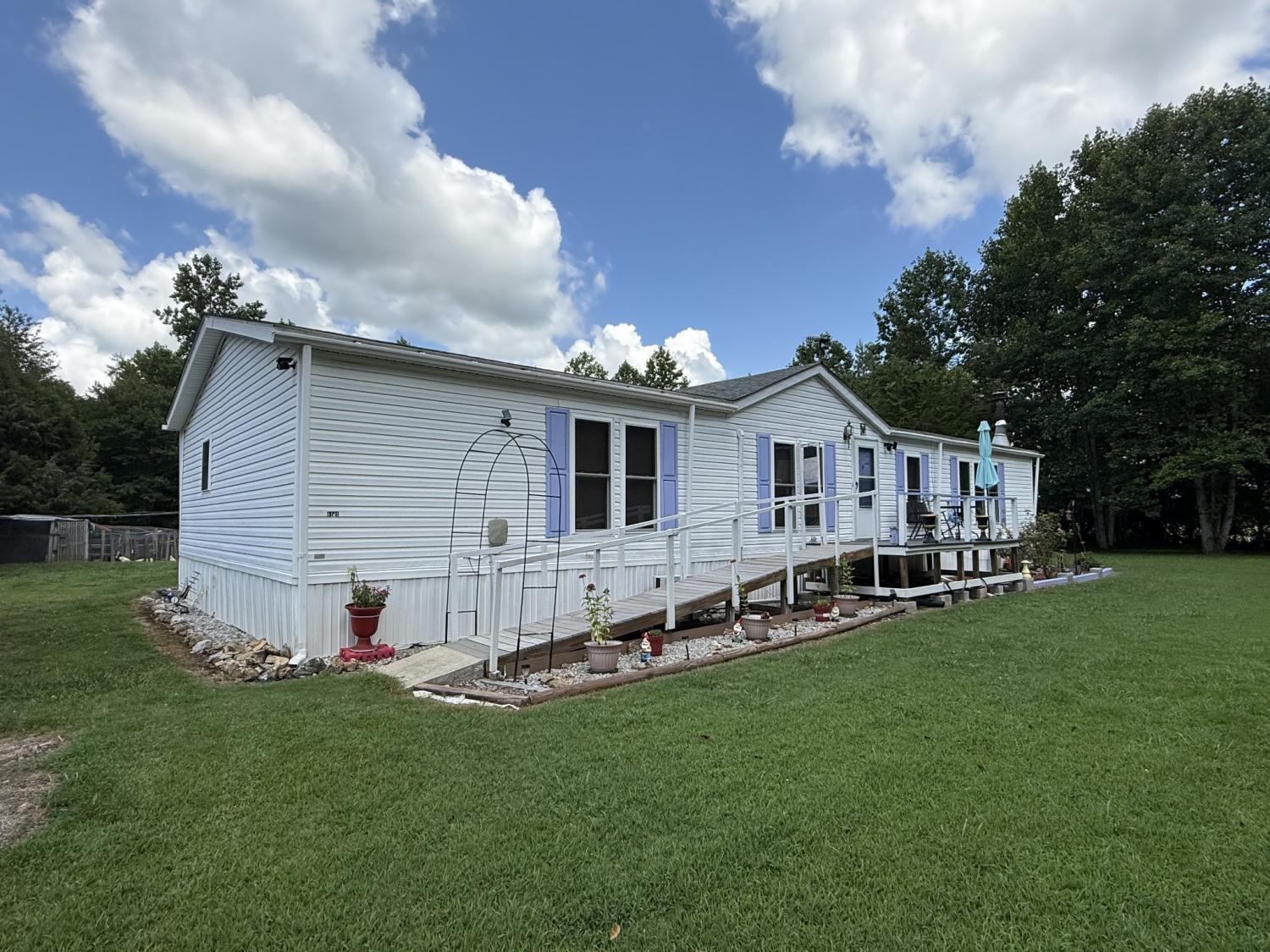 614-Fairview-Rd For Sale