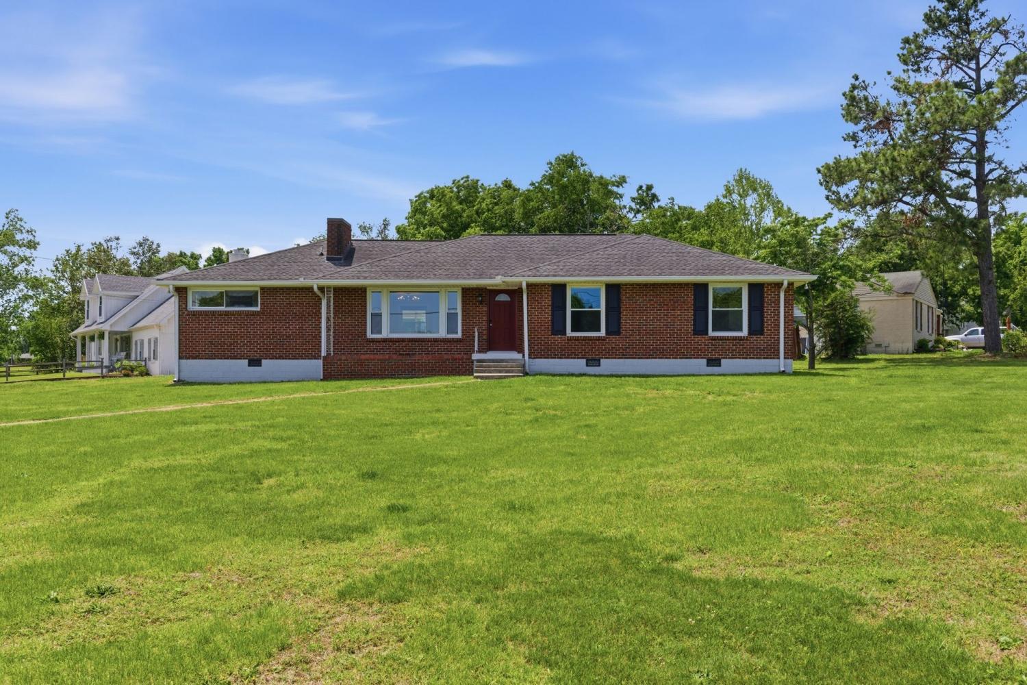900-Saunders-Ave For Sale