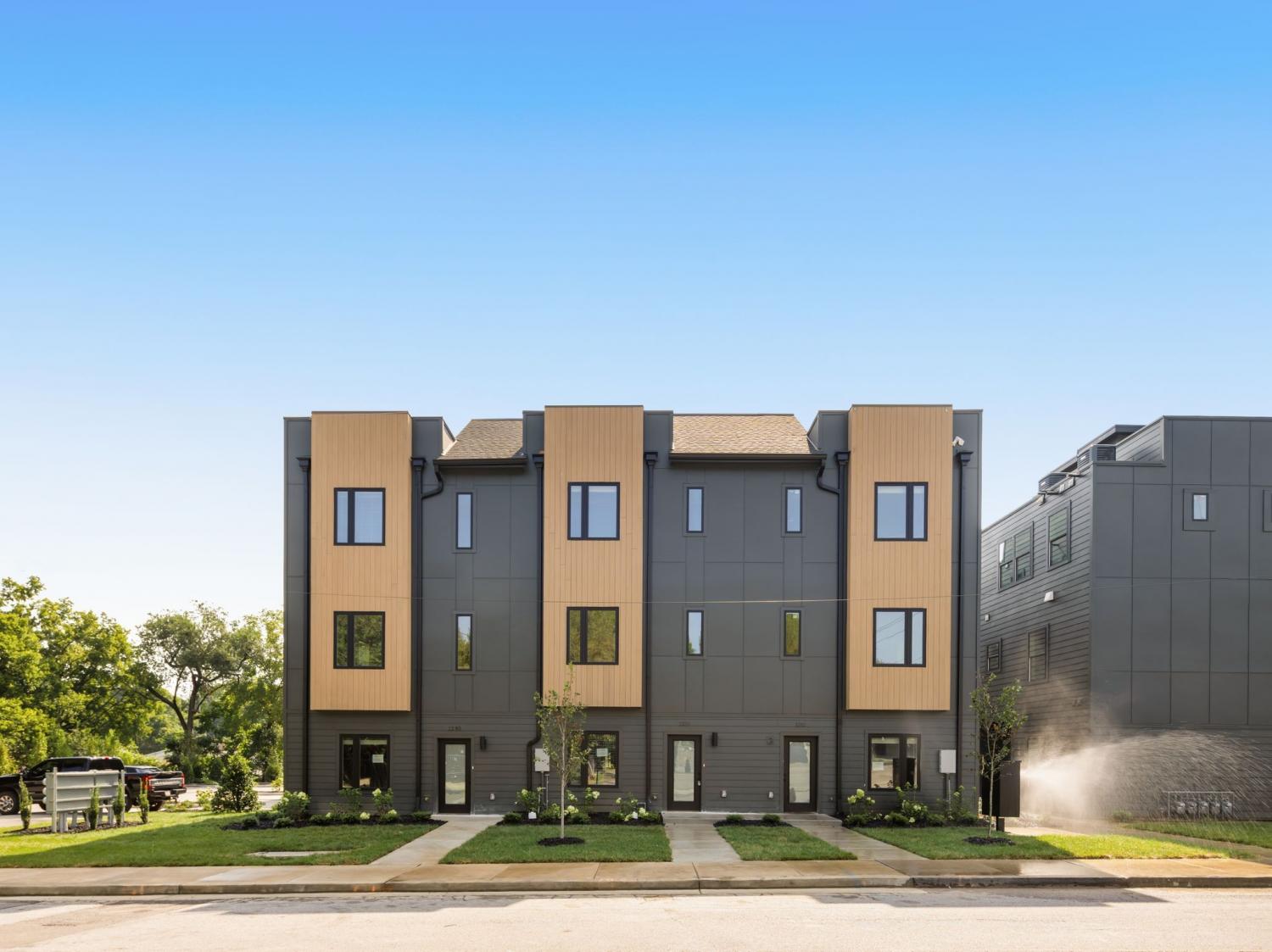 621-Douglas-Ave For Sale