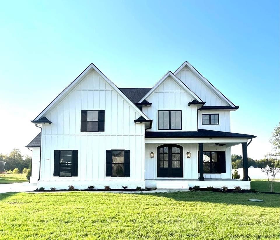 0-Pat-Nixon-Court For Sale