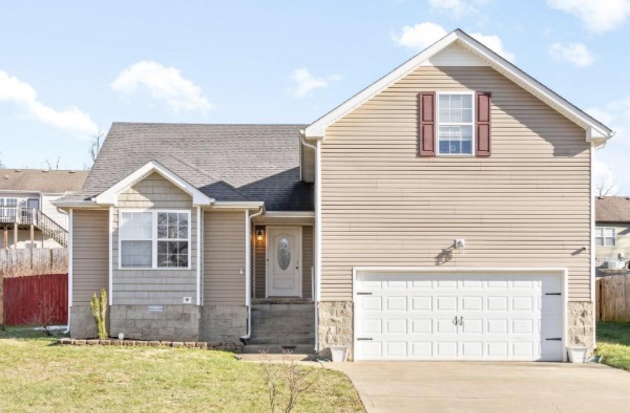 1384-Mutual-Dr For Sale