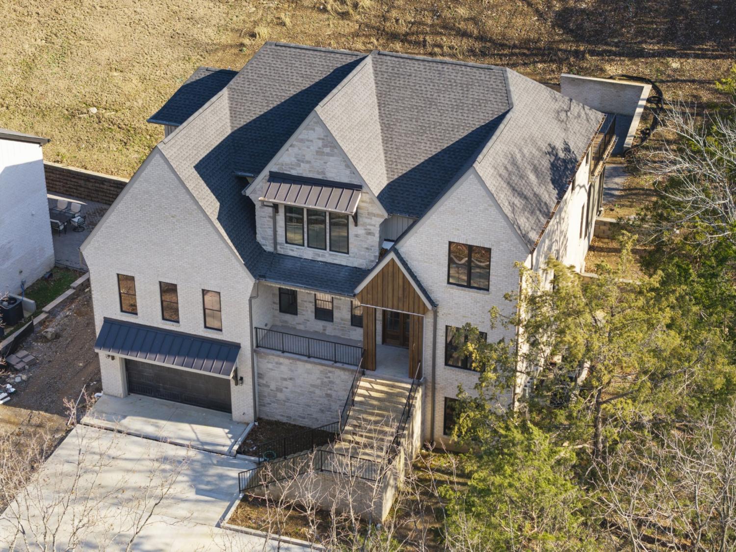 7678-Sawyer-Brown-Rd For Sale