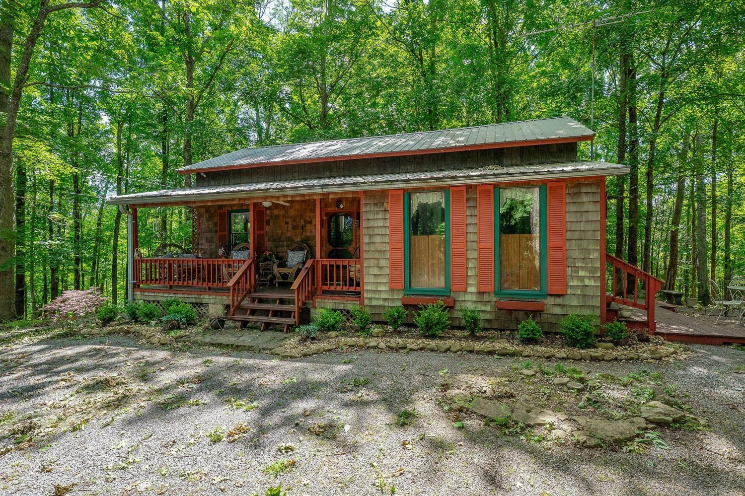 345-Hilltop-Ln For Sale