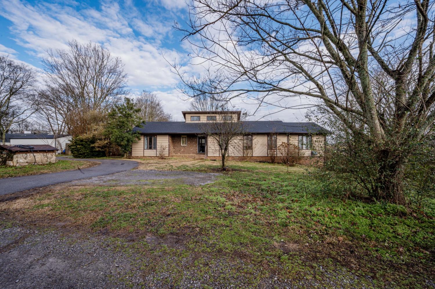 4383-E-Jefferson-Pike For Sale