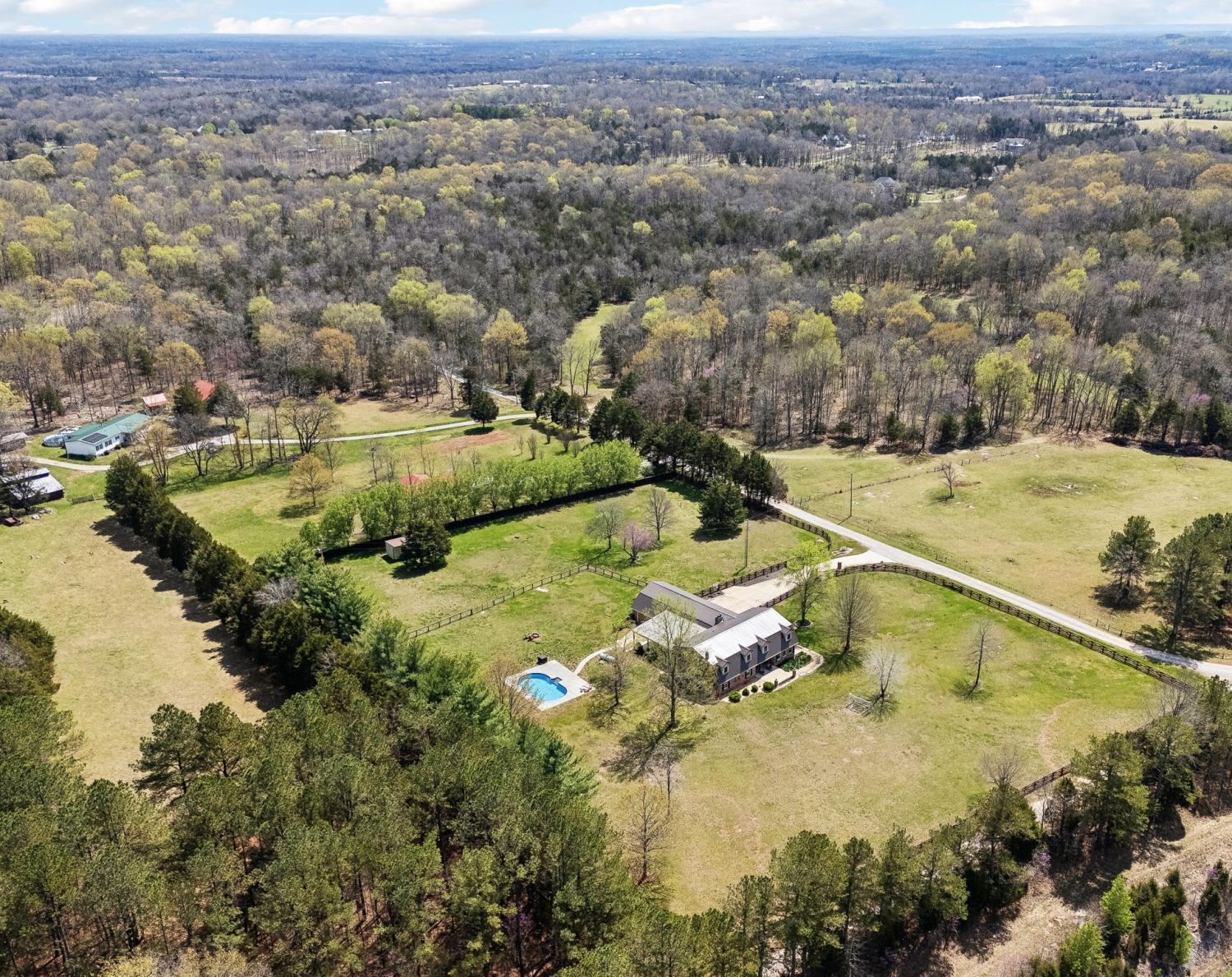 2038-N-Lasea-Rd For Sale
