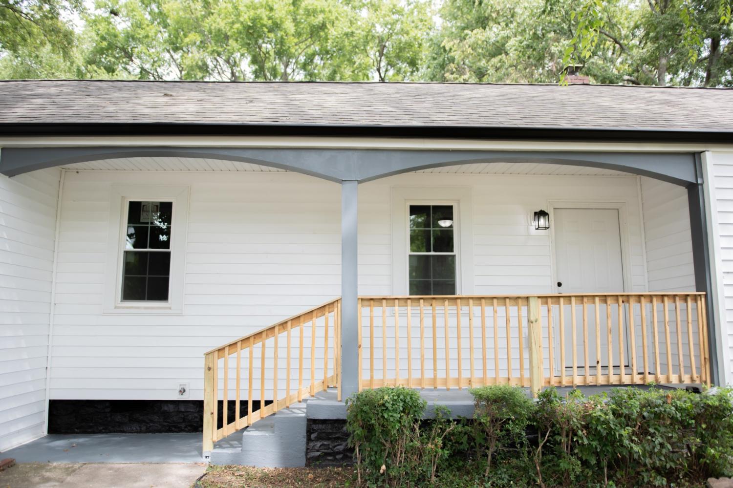 301-Harris-St For Sale