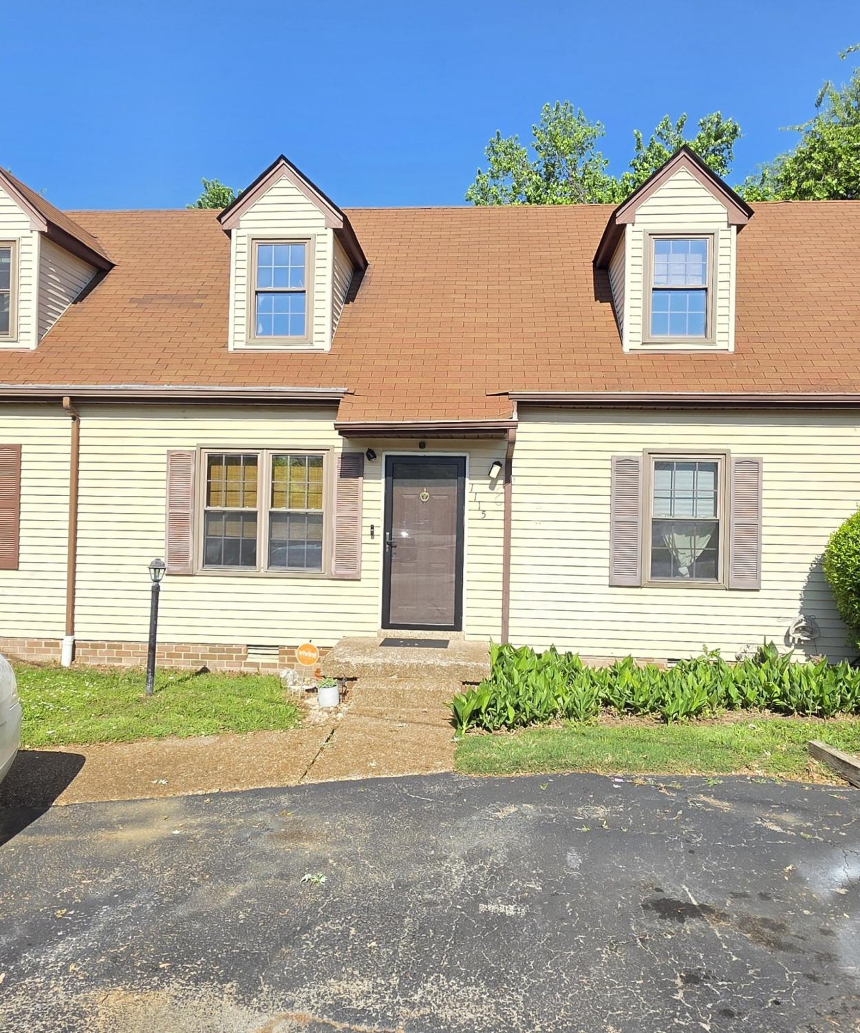 1115-Quail-Ct--W For Sale