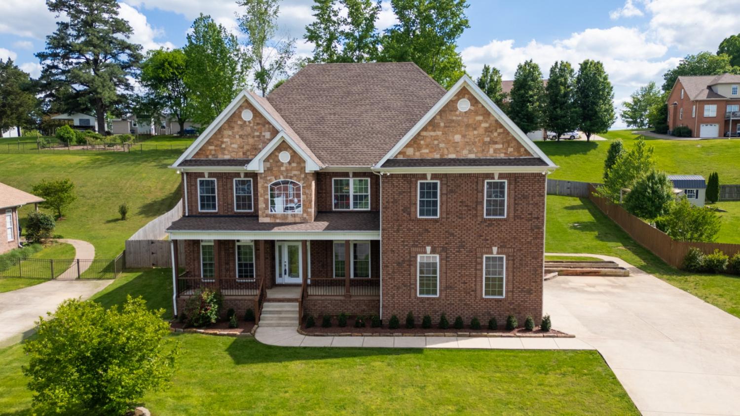 4050-Oak-Pointe-Dr For Sale