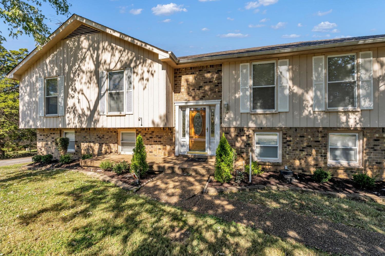 216-Clearlake-Dr--W For Sale