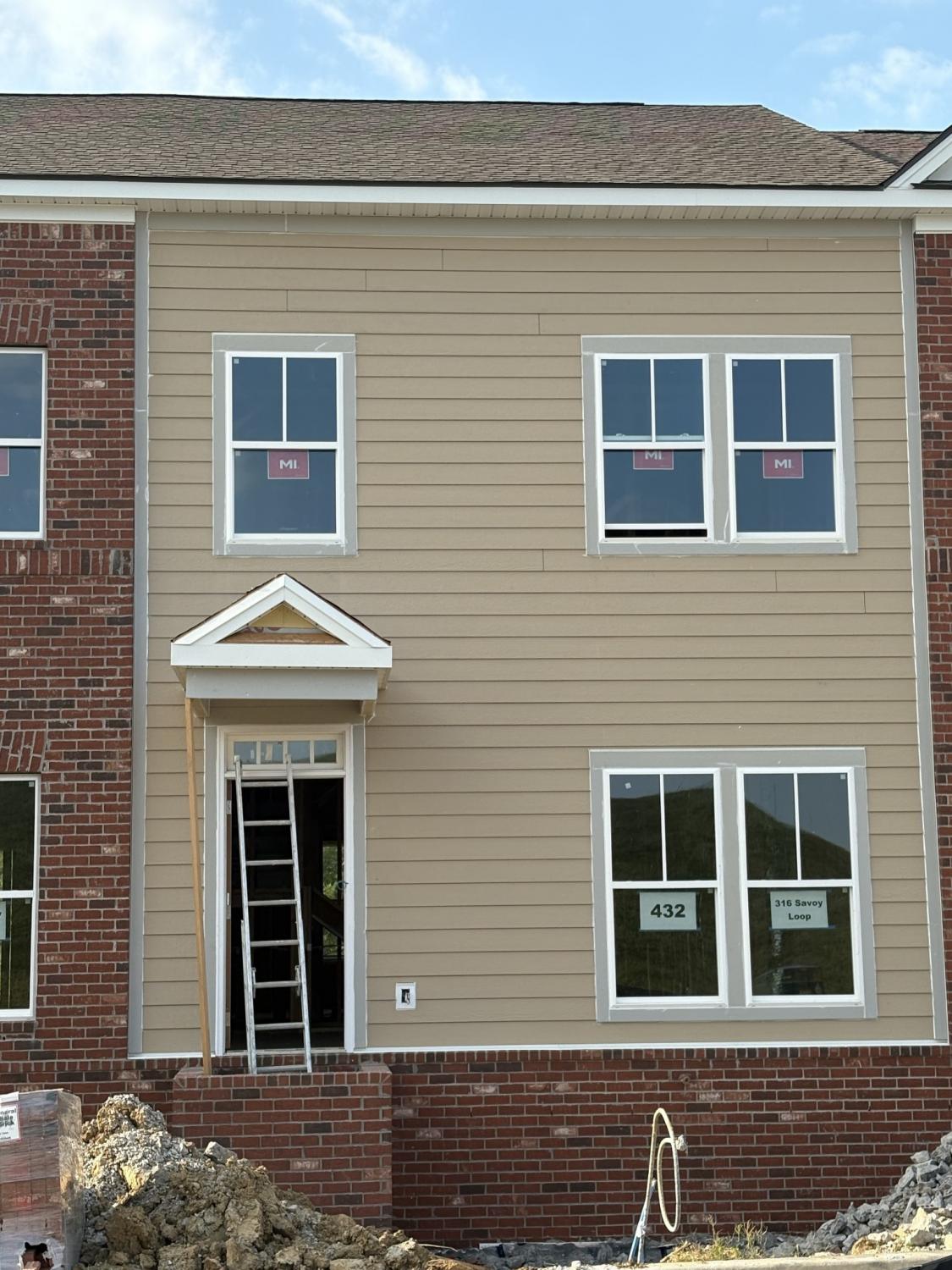 316-Savoy-Loop For Sale