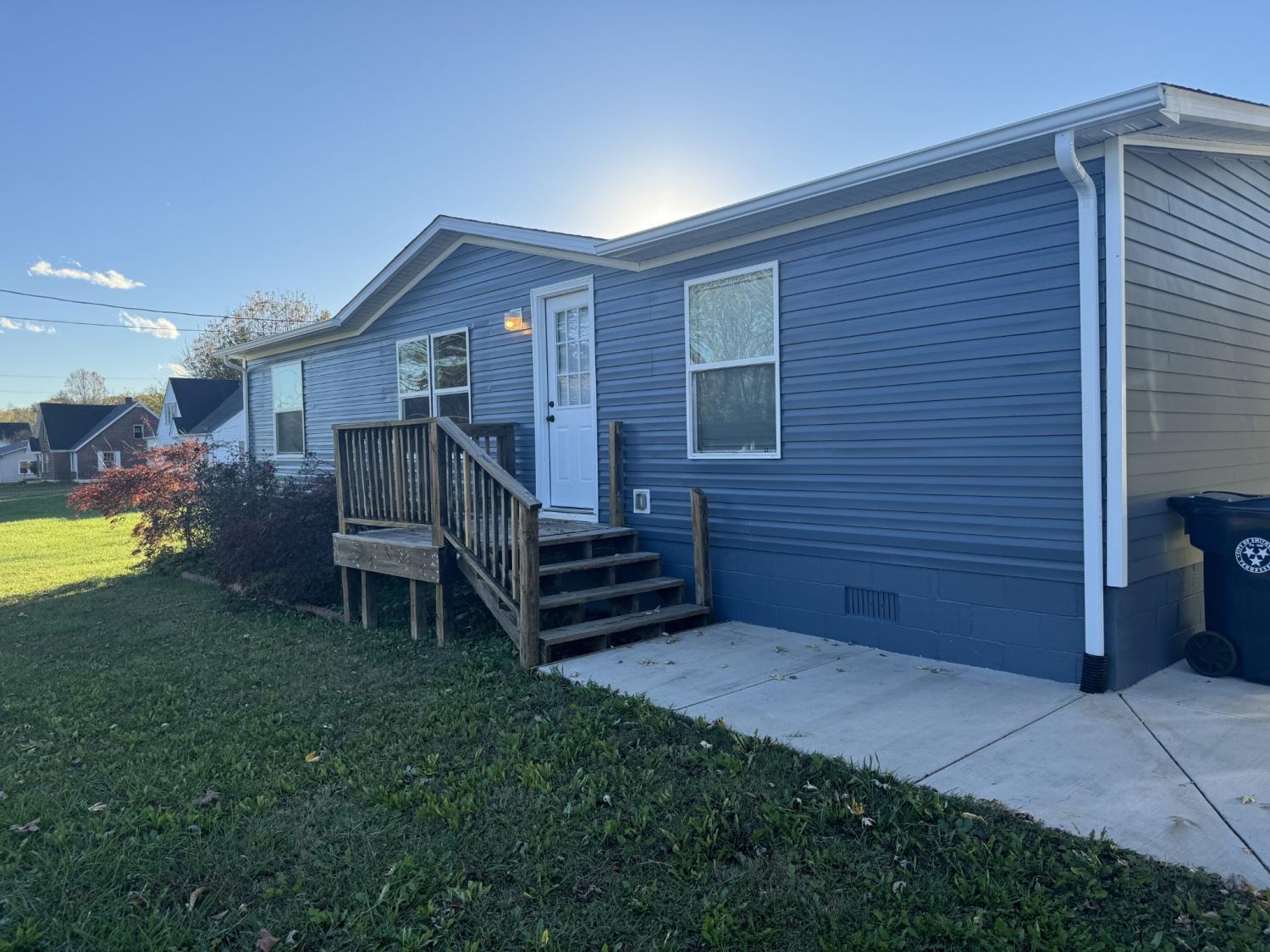 911-S-College-St For Sale