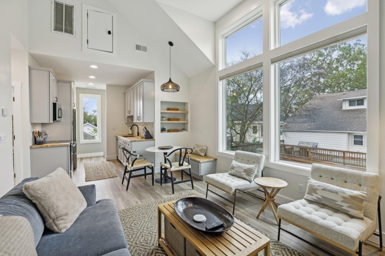 1808 Beech Ave TN 37203 For Rent - 