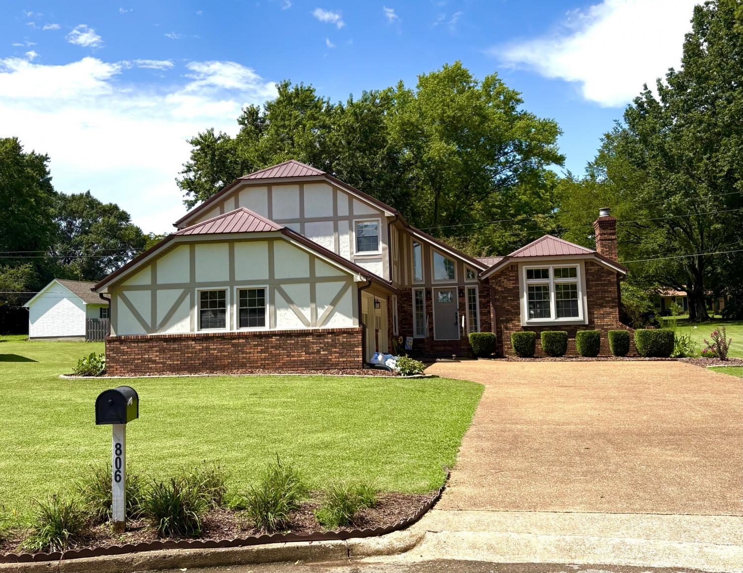 806-Sharon-Cir For Sale