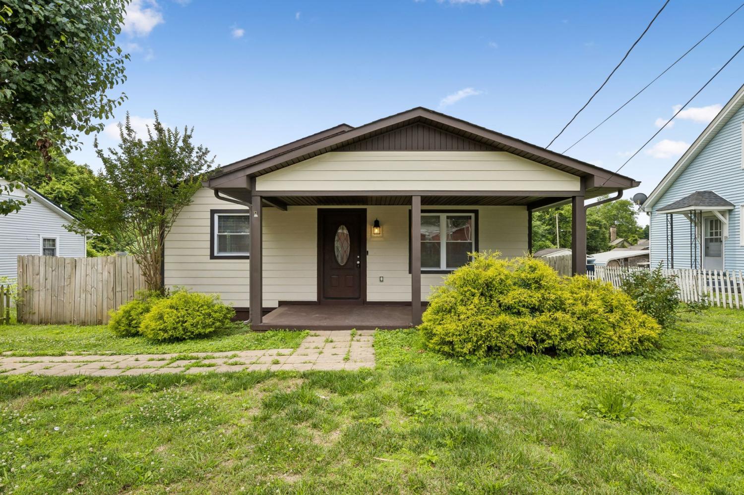 106-Jordan-Ave For Sale