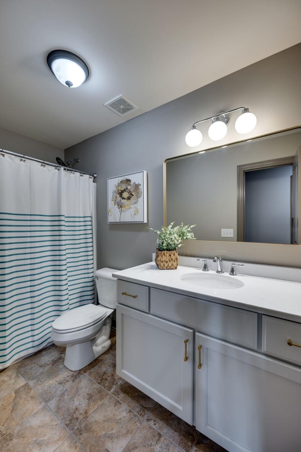 1401 Round Hill Ln TN 37174 For Sale - 