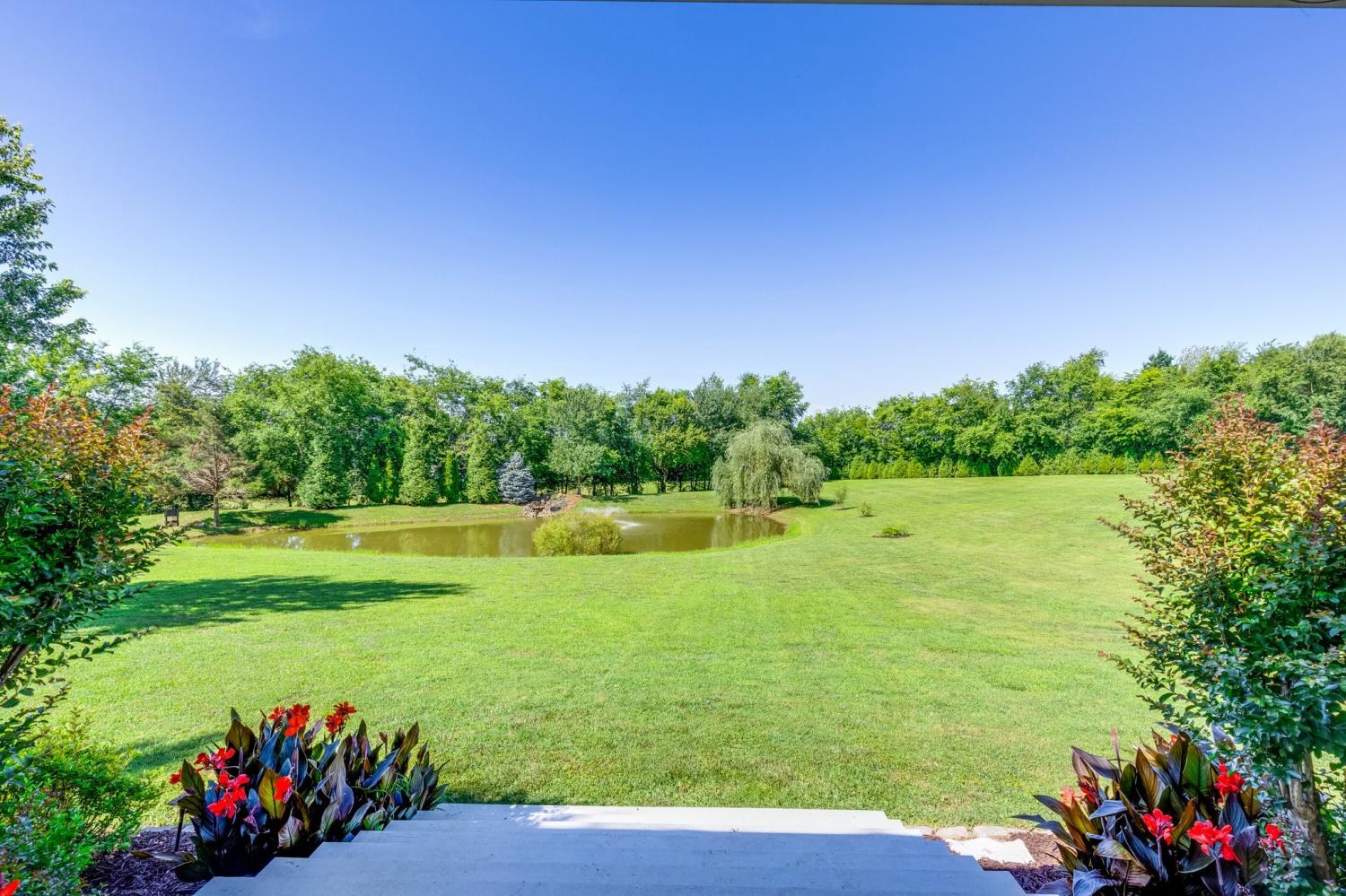 2726 McLemore Rd TN 37064 For Sale - 