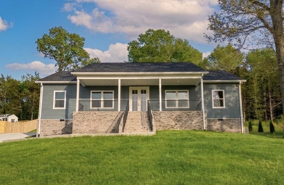 565-Bridle-Path For Sale