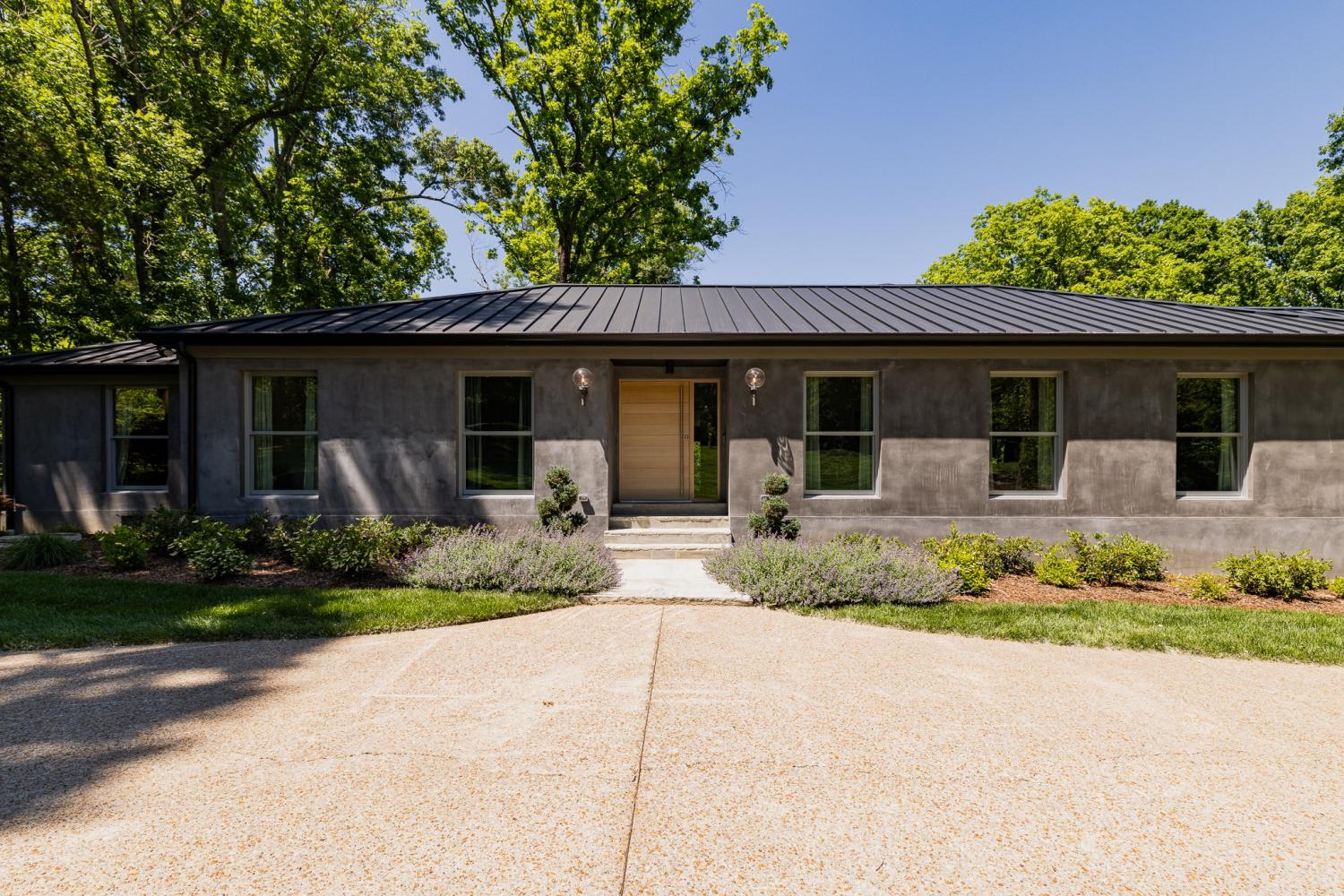 6003-Sherwood-Dr For Sale